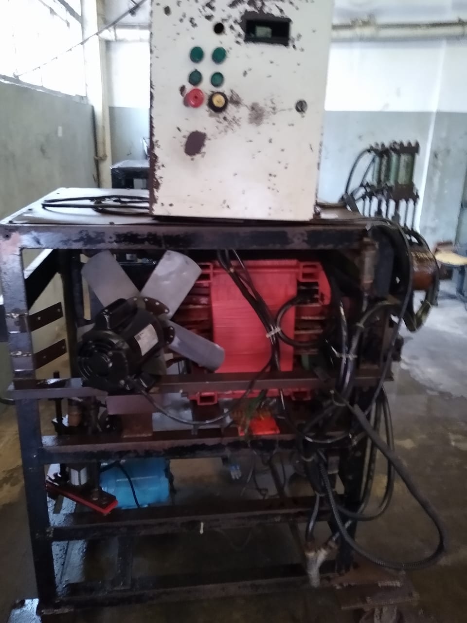 Equipamentos de Forjaria