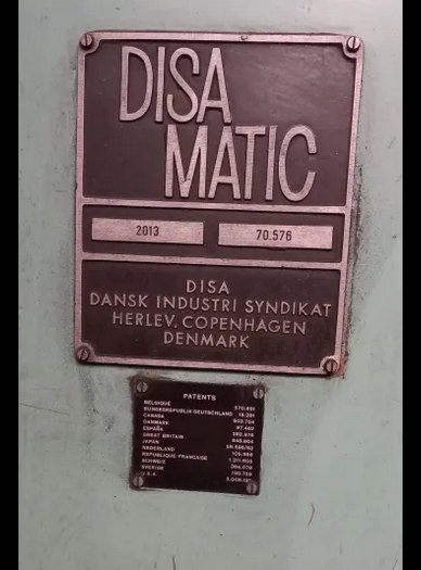 MÁQUINA DE MOLDAGEM VERTICAL AUTOMÁTICA DISAMÁTICO 2013 MK1